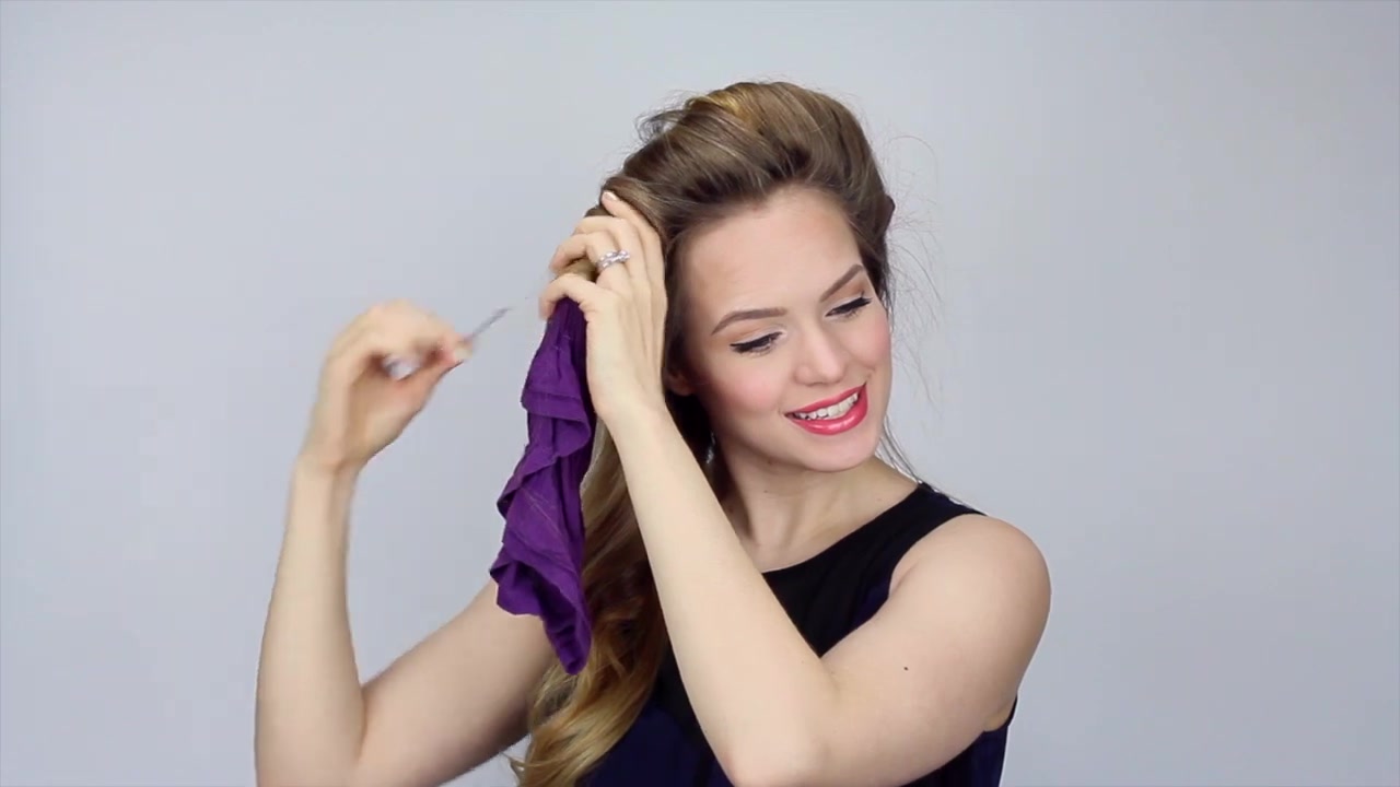 Open the ring and release each curl: next position in the source video