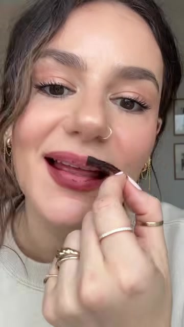 Tania B. Wells demonstrating peel gently from an edge